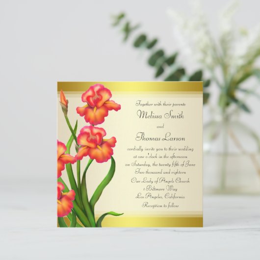 Spring Iris Flowers op Gold Wedding Invitation Kaart (Staand voorkant)