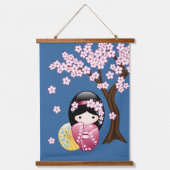 Spring Kokeshi Doll - Cute Japanese Geisha Blue Hangend Wandkleed (Voorkant)