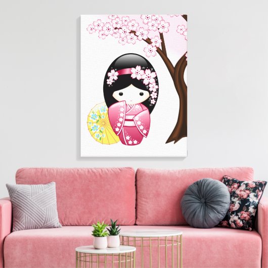 Spring Kokeshi Doll - Cute Japanese Geisha Girl Canvas Afdruk (Insitu (Woonkamer))