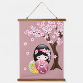 Spring Kokeshi Doll - Japanse geisha Pink Hangend Wandkleed (Voorkant)