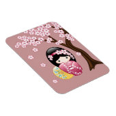 Spring Kokeshi Doll - Stomme Japanse geisha op Roz Magneet (Rechterzijde)