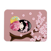 Spring Kokeshi Doll - Stomme Japanse geisha op Roz Magneet (Horizontaal)