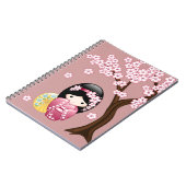 Spring Kokeshi Doll - Stomme Japanse geisha op Roz Notitieboek (Linkerzijde)