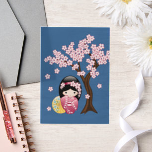 Spring Kokeshi Schattige Japans Geisha Blauw Inser Vellum Uitnodigingen