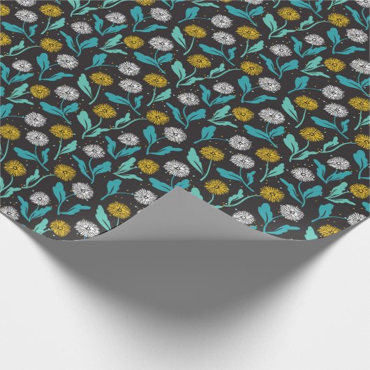 Spring Paardebloem Bloemen en Bladeren Design Cadeaupapier (Hoek)