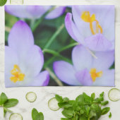 Spring Paarse Crocus Blooms Keukenhanddoeken (Gevouwen)