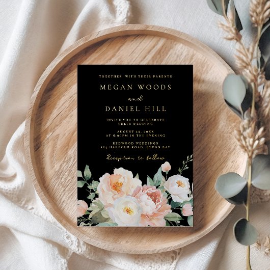 Spring Peach Blush & Black Floral Wedding Gold Folie Uitnodiging