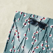 Spring Plum Blossom Floral Pattern Strandlaken (In situ)