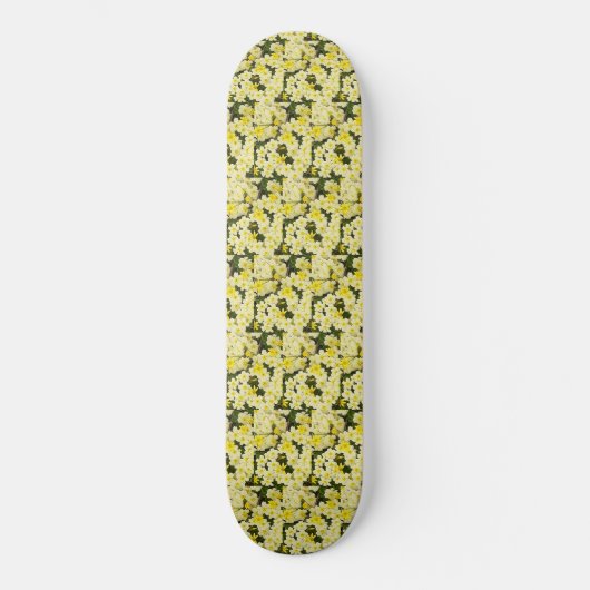 Spring Primroses Skateboard (Voorkant)