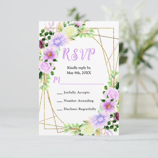 Spring Purple Flowers with Foliage RSVP Kaartje (Staand voorkant)