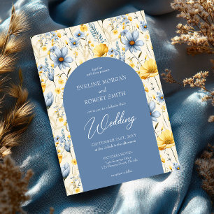 Spring stoffige blauwe en gele cottage bloemen boo kaart