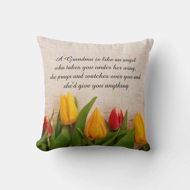 Spring Tulips for Grandma Pillow Kussen (Voorkant)
