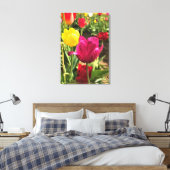 Spring Tulips (Oregon) Canvas Afdruk (Insitu (Slaapkamer))