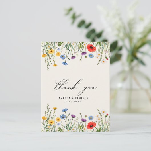 Spring Wild Flower Meadow Wedding Bedankt Briefkaart (Staand voorkant)