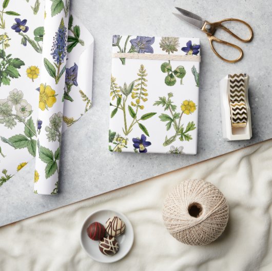 Spring Wildflower Geel en Paarse Bloemen Cadeaupapier (Crafts)