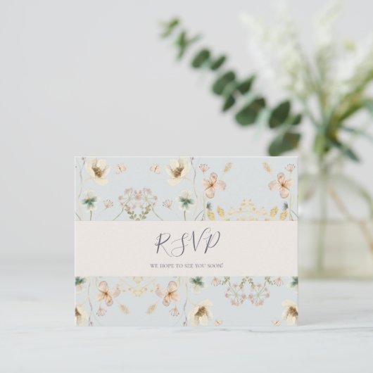 Spring Wildflower | Licht blauw RSVP-Briefkaart Briefkaart (Staand voorkant)