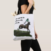 springen paard jockey in groene Canvas tas (Dichtbij)