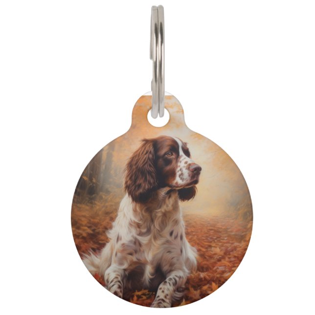 Springer Spaniel in herfstbladeren val inspireert Huisdierpenning (Voorkant)