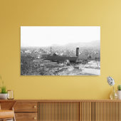 Springfield, OF Uitzicht van de stad en knollen Canvas Afdruk (Insitu (Woonkamer))