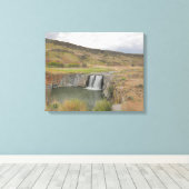 Springtime Desert Waterfall Landscape Foto Canvas Afdruk (Insitu (Houten vloer))