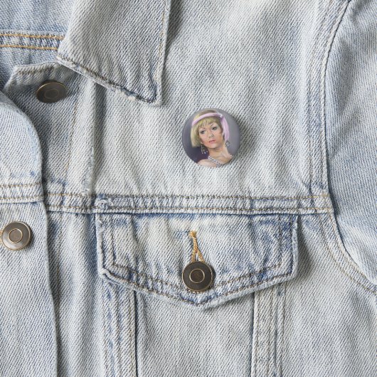 Springtime Flapper Portrait Button (In situ)