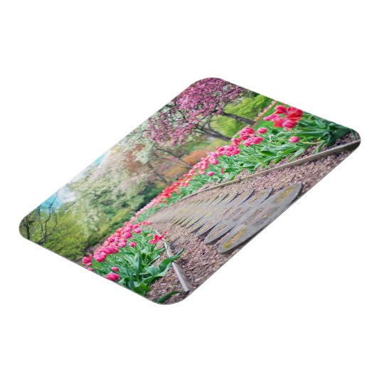 Springtime Flowers Along Stone Walkway Magneet (Linkerzijde)