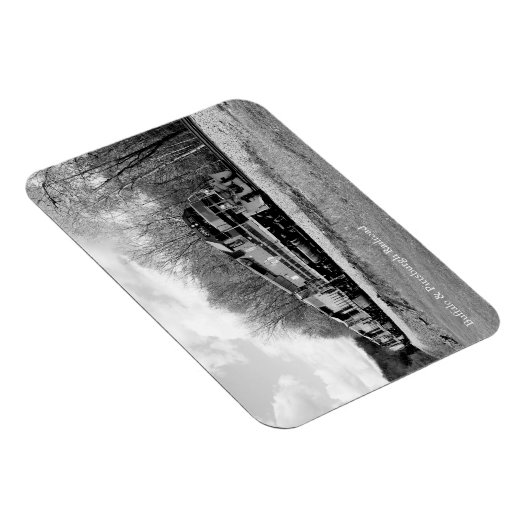 Springtime-treinmotor B&W Souvenir Fridge Magneet (Rechterzijde)