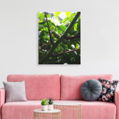 Sprinkhaan Verborgen in het Oog Springend Close-Up Canvas Afdruk (Insitu (Woonkamer))