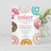 Sprinkled Donut Verjaardagsfeestje voor Meisje Kaart (Staand voorkant)