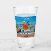 Spritz-cocktail op een tafel met uitzicht van Mila Glas (Achterkant)