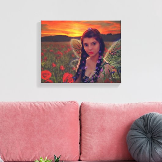 Sprookje bij zonsondergang in een veld van klaproz canvas afdruk (Insitu (Woonkamer))