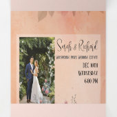 Sprookjesachtige Tuin Sparkle Wedding Blush Roos Drieluik Uitnodiging (Binnenkant midden)