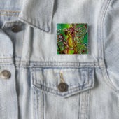 SPROOKJESFIGUUR IN GROEN VIERKANTE BUTTON 5,1 CM (In situ)