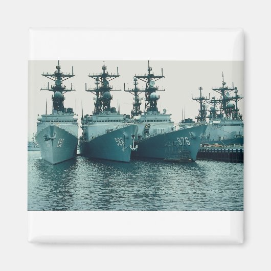 Spruance class destroyers, NAV STA, San Diego, Cal Magneet (Voorkant)