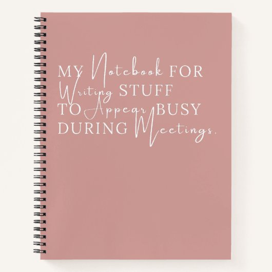 Spullen om bezig te lijken tijdens grappige vergad notitieboek (Voorkant)