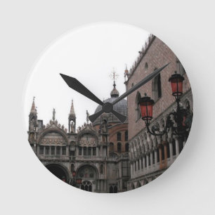 Square & Basilica of St Mark Ronde Klok