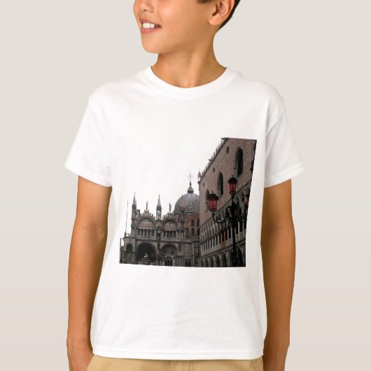Square & Basilica of St Mark T-shirt (Voorkant)