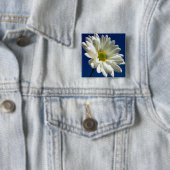 Square Daisy Button (In situ)