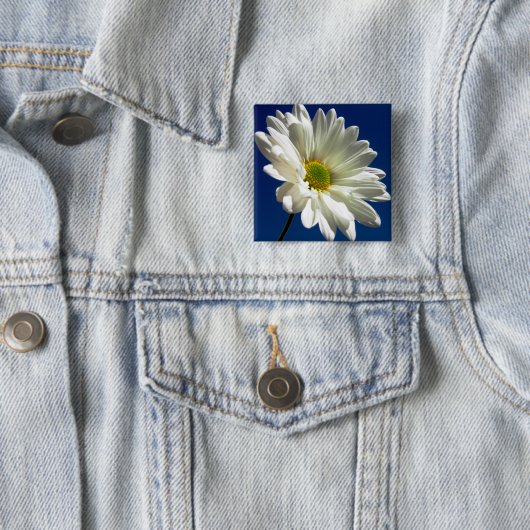 Square Daisy Button (In situ)