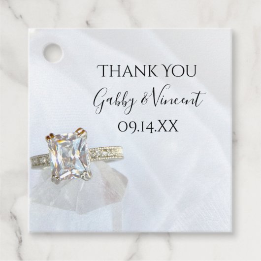 Square Diamond Ring and Pillar Crystal Wedding Bedankjes Labels (Voorkant)