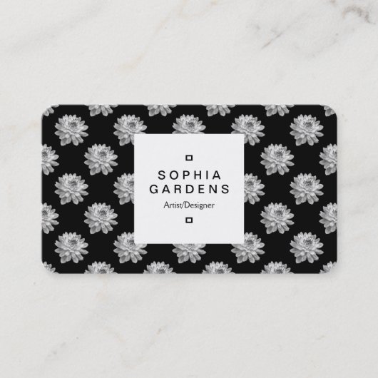 Square Label 03a - Chrysanthemum Pattern B&W (Voorkant)
