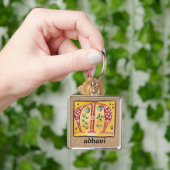 Square medieval Floral Illuminated M Monogram Sleutelhanger (Hand)