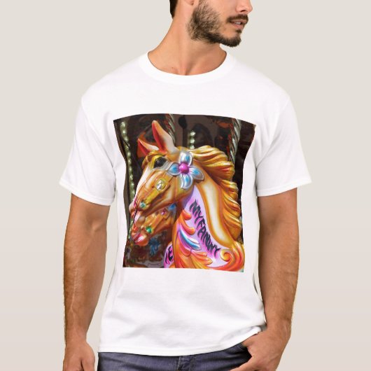Square Photo - Merry-go-round Horses T-shirt (Voorkant)