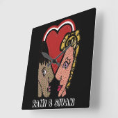 Square Pop Art Couple Clock met aangepaste namen Vierkante Klok (Hoek)