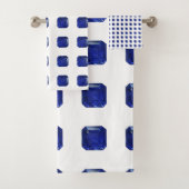 Square Sapphire Gemstone Blue Bad Handdoek (Insitu)