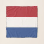 Square Scarf met vlag van Nederland Sjaal<br><div class="desc">Verbeter je garderobe met onze vierkante sjaal met de vlag van Nederland! Deze sjaal, vervaardigd met aandacht voor detail, is meer dan alleen een accessoire; het is een viering van het rijke culturele erfgoed en de nationale trots van Nederland. Het ontwerp toont met trots de iconische rode, witte en blauwe...</div>