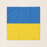 Square Scarf met vlag van Oekraïne Sjaal<br><div class="desc">Patriottisch,  elegant vierkant sjaal met vlag van Oekraïne. Dit product is aanpasbaar.</div>