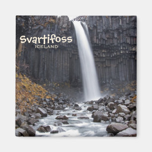 Square Svartifoss waterfall in IJsland text magnet