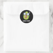 Square-vocado Funny Avocado Pun Dark BG Ronde Sticker (Tas)