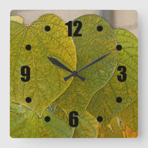 SQUARE WALL CLOCK /GREEN HEART-SHAPED LEAVES VIERKANTE KLOK
